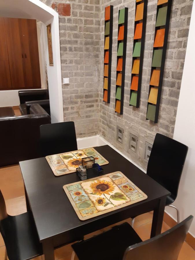 Studio Voluntario Hradec Kralove Bagian luar foto